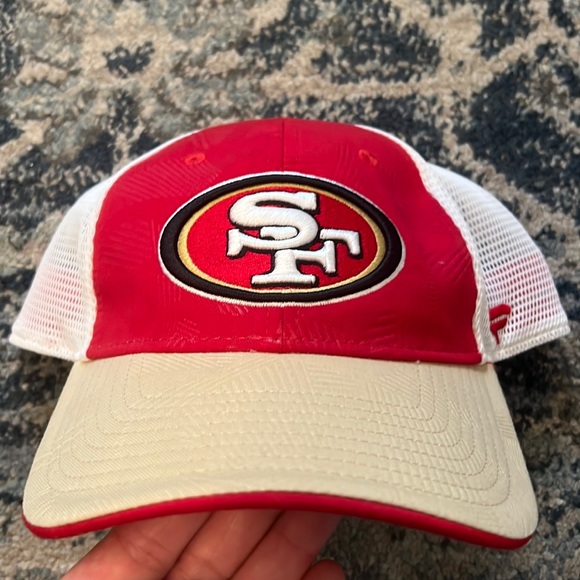 Fanatics San Francisco 49ers Trucker Snap Back Hat (Unisex) NWOT - Picture 1 of 7